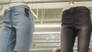 Astuce mode : comment s’habiller pour affiner sa silhouette ? jean