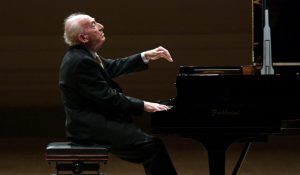 Maurizio Pollini, le célèbre pianiste italien tire sa révérence à 82 ans Maurizio Pollini - freenews - Maroc - 26/03/24