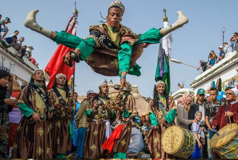 Le Festival Gnaoua et Musiques du Monde d’Essaouira souffle sa 25e bougie Festival Gnaoua - freenews - Maroc - 17/04/24